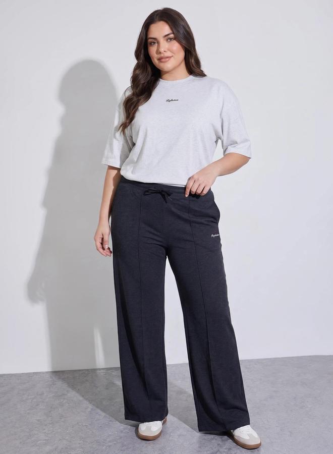 Styli Plus Size Charcoal Pintuck Details Wide Leg Pants - Image 2