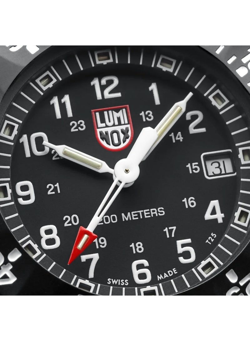 Luminox Navy SEAL Original 3001 Heritage Dive Watch, 43 mm - XS.3001.H - Image 3