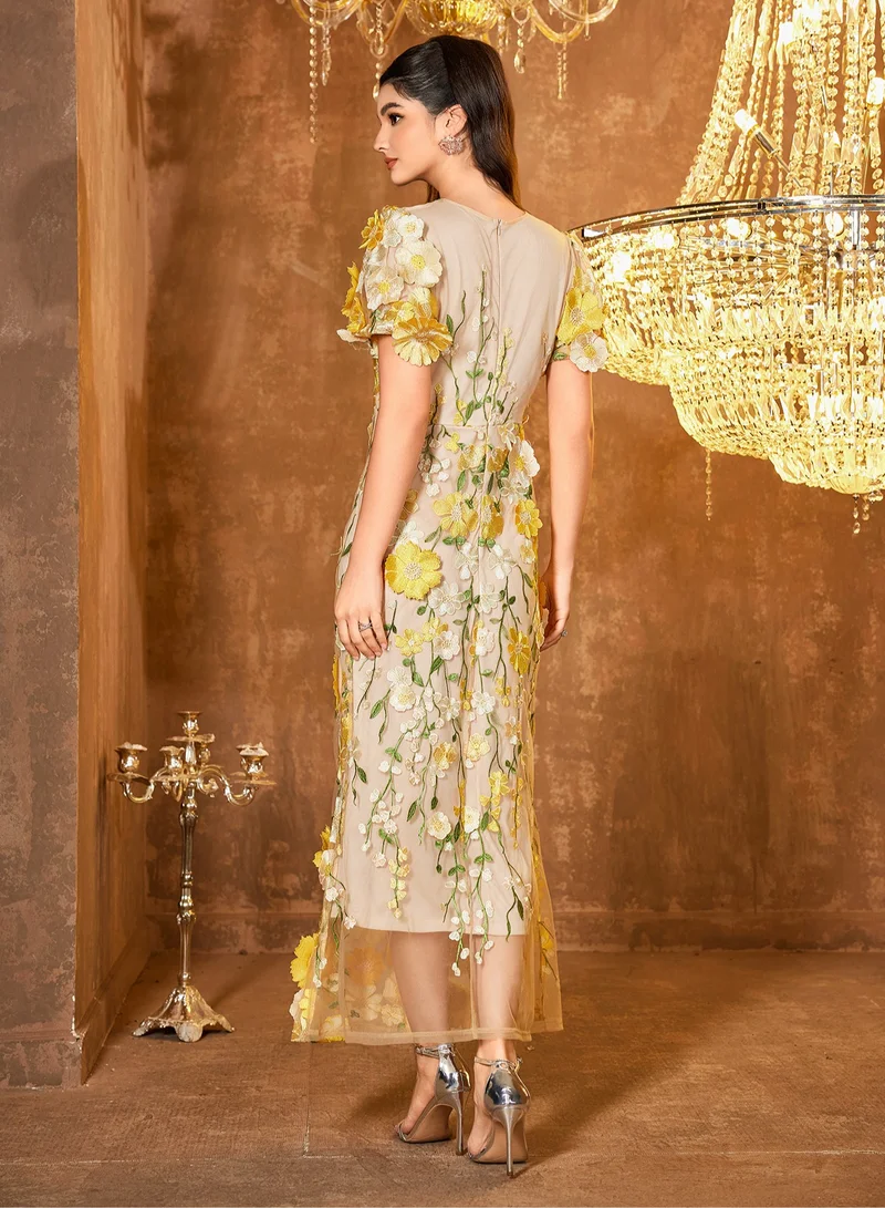 Madam Uniq New Yellow Luxury Round Neck Embroidered 3D Floral Puff Sleeve Mid-Length Dress,Random Floral Arrangement