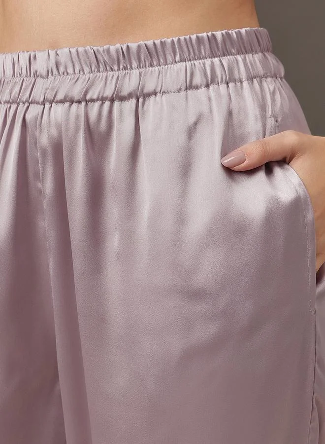 كلوفيا طقم بيجاما من 3 بنطال وبلوزة كامي ساتان مع روب