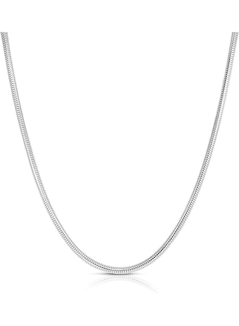 Luxuria The "Snake Chain" necklace is a classic piece that is flexible and has a polished appearance resembling soft scales. - Image 2