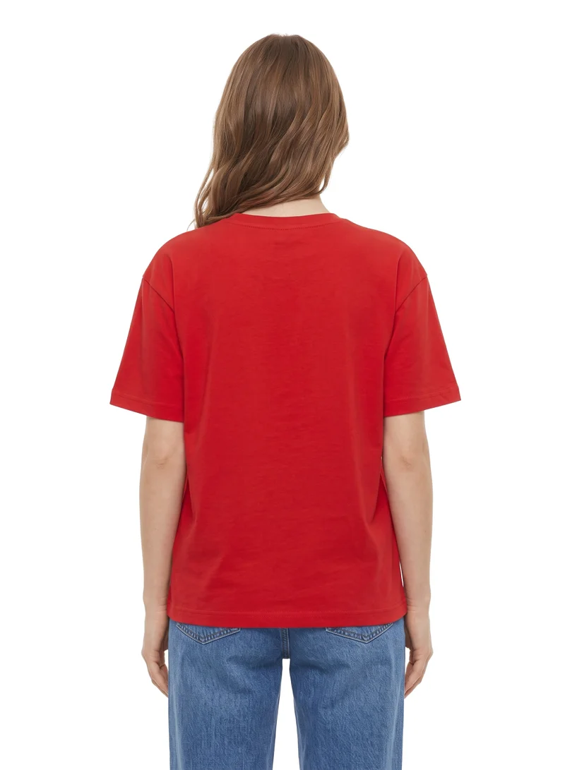 ديزني Disney Mickey Mouse Women’s Drop-Shoulder T-Shirt | UAE Flag Graphic Print Short-Sleeve Crew-Neck Casual Tee – Red