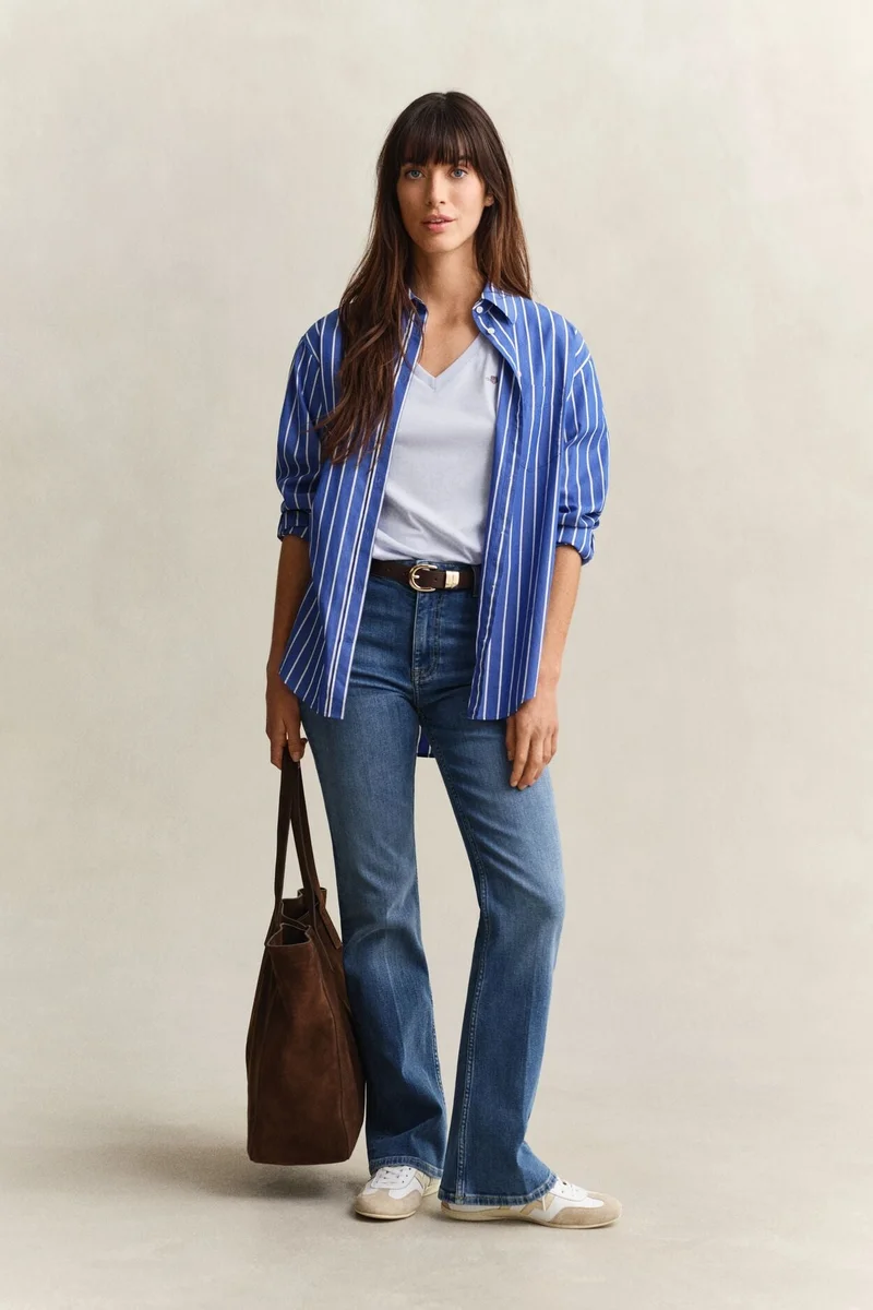 GANT  Regular Shield Short Sleeve V-Neck T-Shirt for Women | Best Price UAE