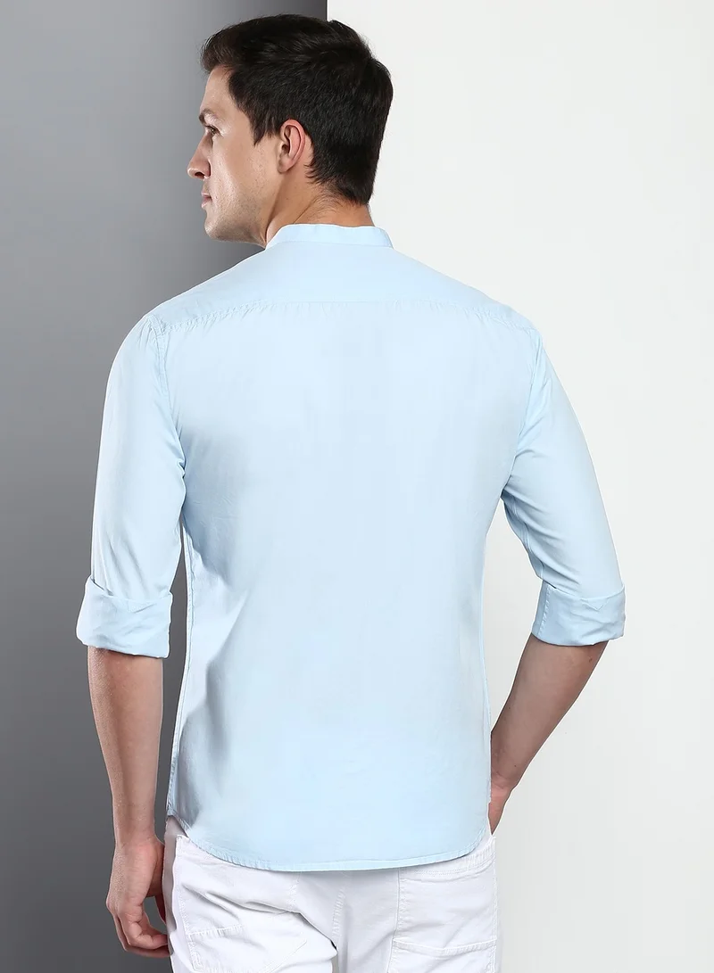 Dennis Lingo Men's Sky Blue Slim Fit Casual Spread Shirt