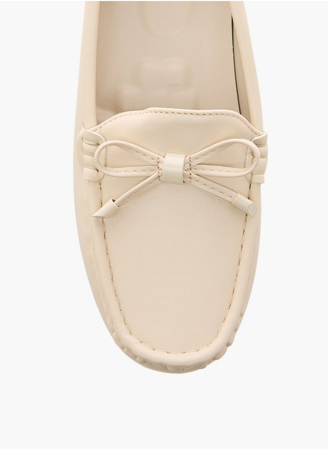Le Confort Bow Accent Slip-On Loafers  - Image 4