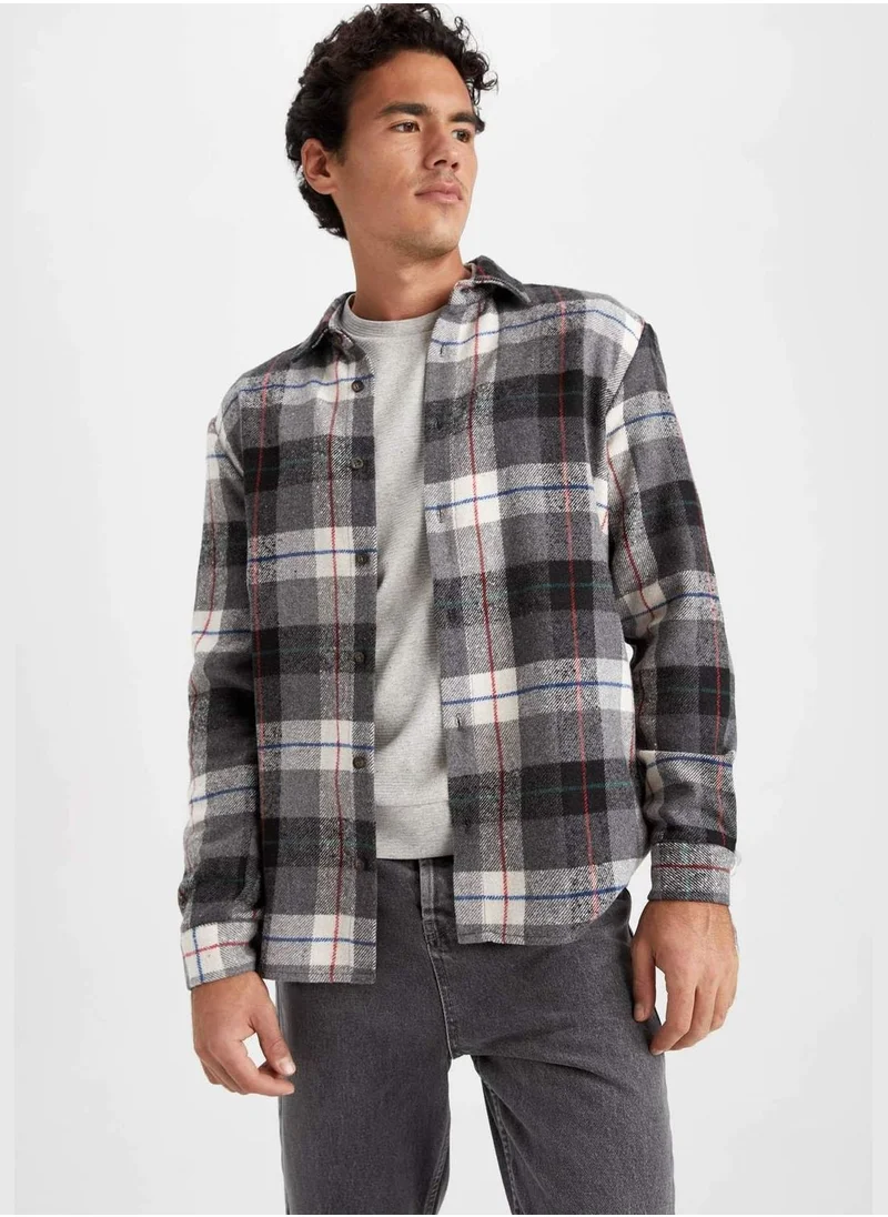 ديفاكتو Regular Fit Long Sleeve Check Print Shacket
