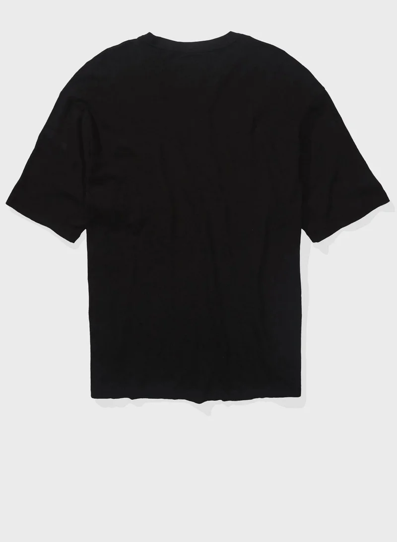 American Eagle Essential Crew Neck T-shirt