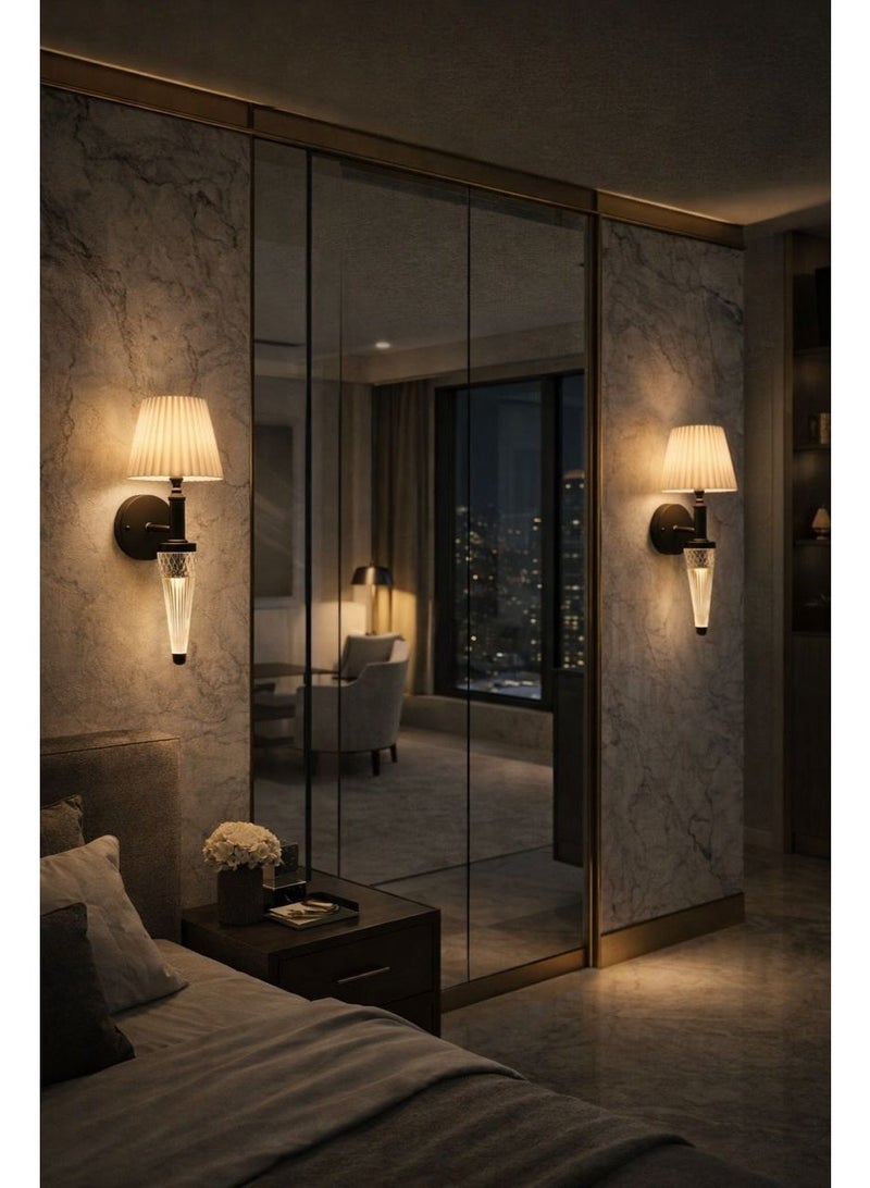 Luxury black wall light, thirty centimeters length, crafted from metal and acrylic, featuring three LED lights in elegant classic modern design - Image 4