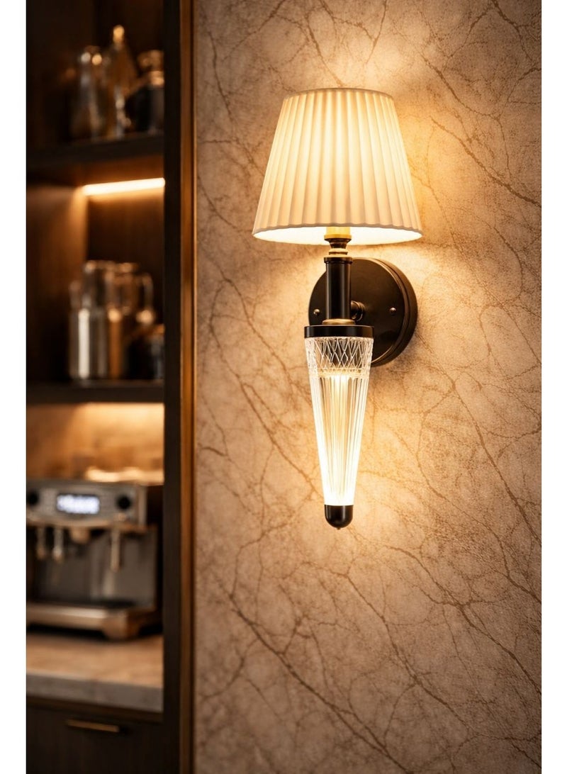 Luxury black wall light, thirty centimeters length, crafted from metal and acrylic, featuring three LED lights in elegant classic modern design - Image 1