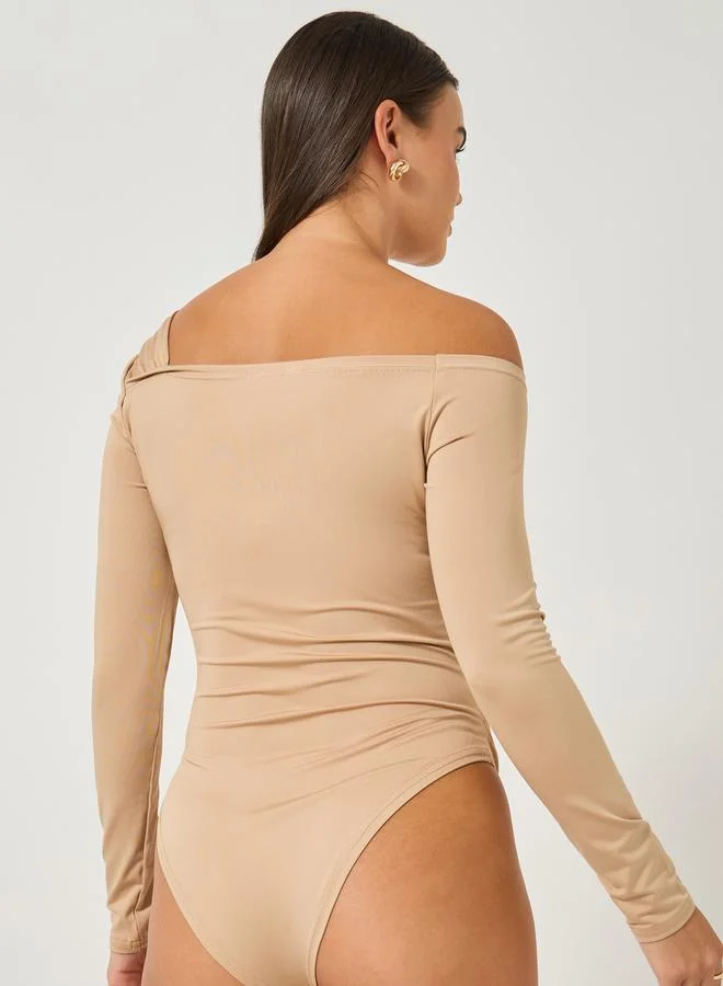 Styli Styli Asymmetric Neck Pleated Detail Bodysuit