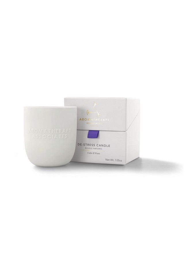 أروما ثيرابي أسوسياتس شمعة الضيق. شمع نباتي مصبوب يدويًا للشعور بالهدوء والتركيز. مصنوع من زيوت اللبان والبابونج العطرية. وقت الحرق لمدة 40 ساعة (7.05 أونصة) - Image 1