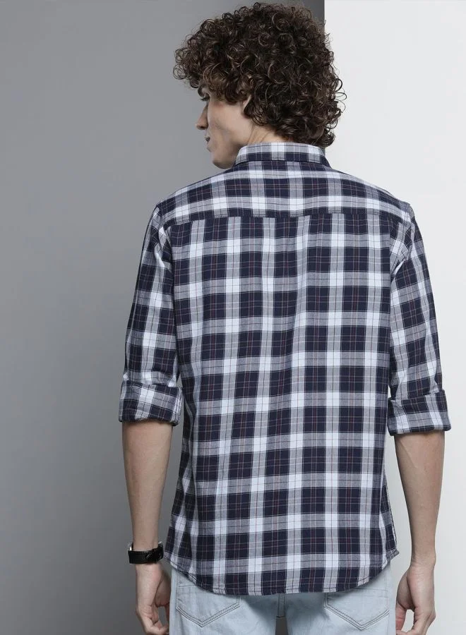 شركة المرآب الهندية Men Slim Fit Checkered Full Sleeves Spread Collar Casual Shirt