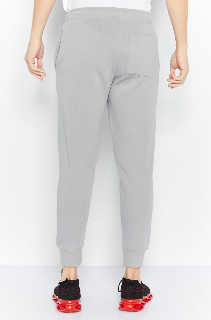 DKNY Sport Men Sportswear Fit Brand Logo Walking Jogger Pants, Light Grey - Image 4