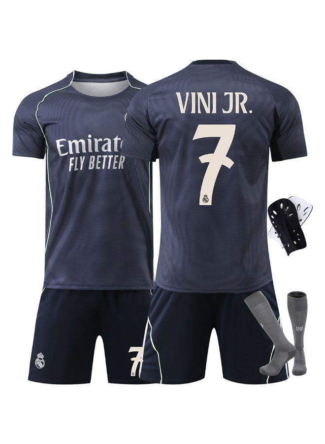 ريال مدريد 2025-2026 ريال مدريد لكرة القدم موحدة # 7 فيني جونيور لكرة القدم جيرسي السراويل الجوارب مجموعة معدات واقية حجم الأطفال وحجم الكبار ، هدية للجماهير والأصدقاء - Image 1