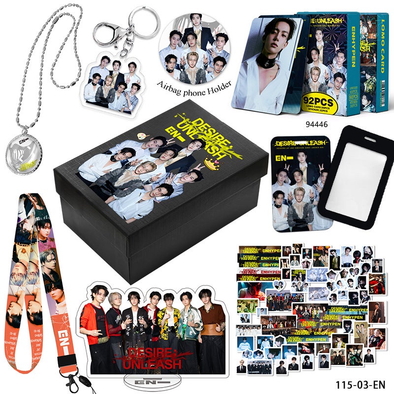 طقم هدايا ENHYPEN KPop – بطاقات ليمو، سلسلة مفاتيح، قلادة، حبل، حامل أكريليك، ملصقات، حامل هاتف هوائي – صندوق جمع للمشجعين للنساء والفتيات