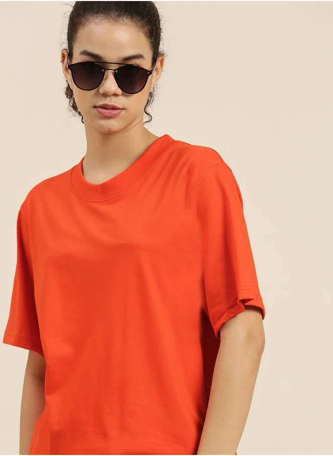 ديلينجر Oversized Solid T-Shirt with Short Sleeves