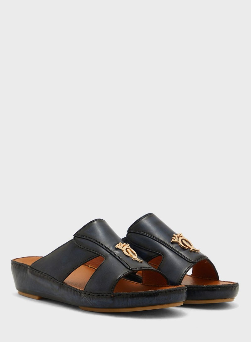 Posh La Vie Modern Classic Arabic Sandals - Image 4