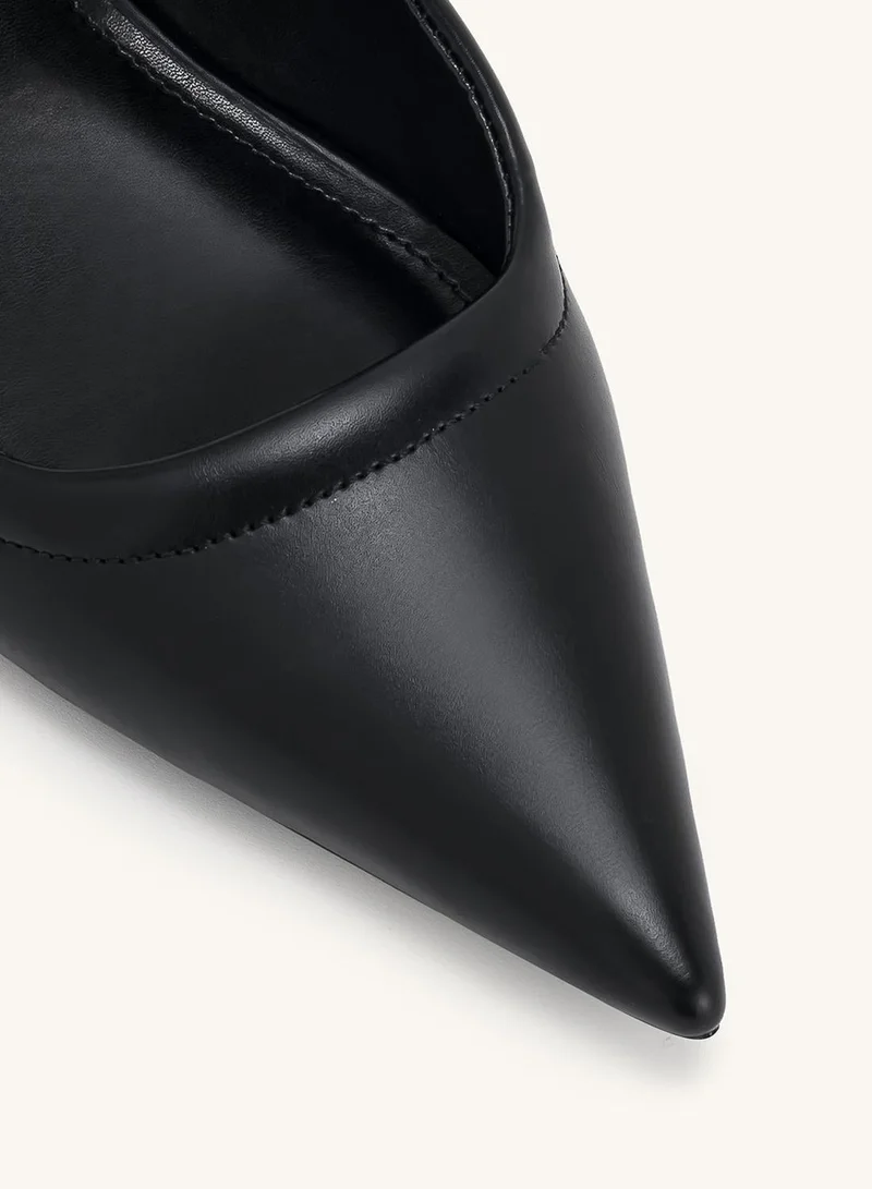 JW PEI Helena Pierced Mules