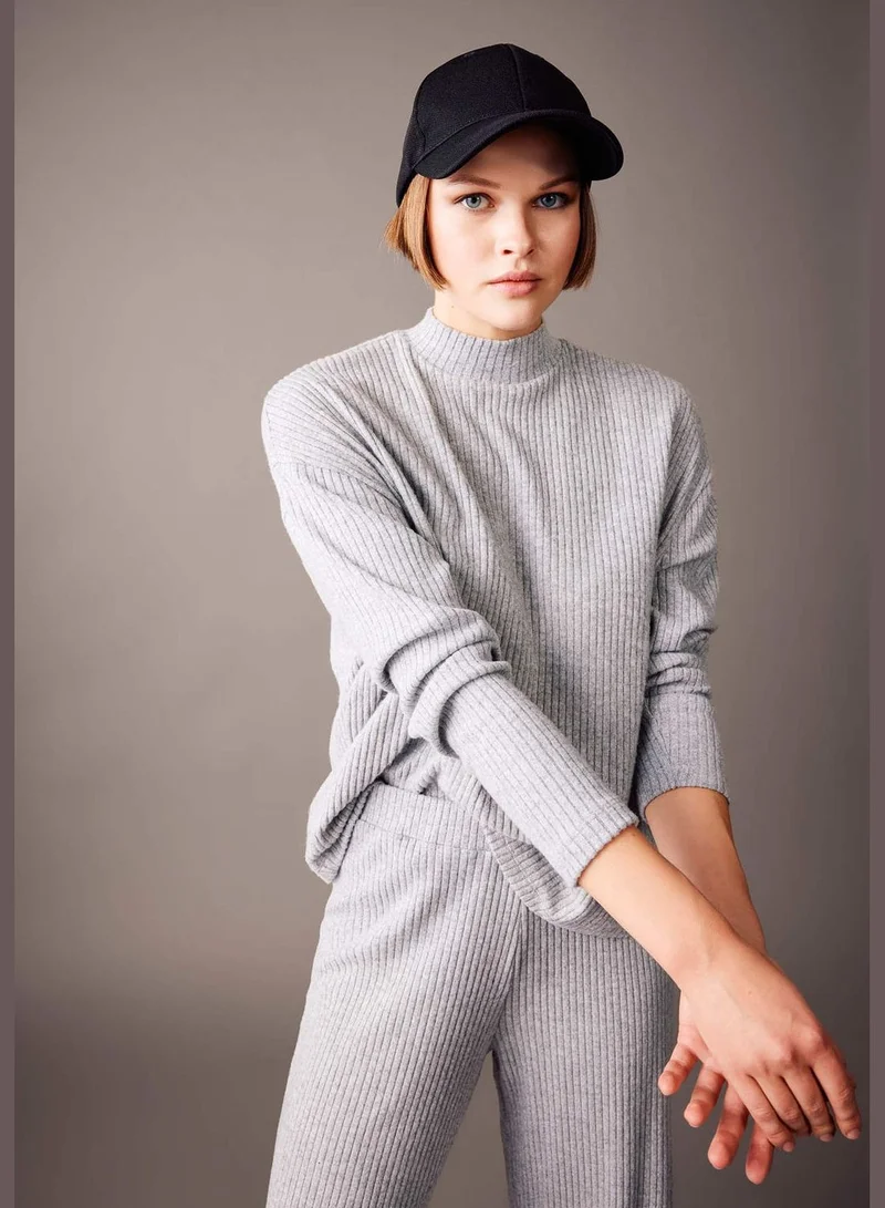 ديفاكتو Woman Crew Neck Long Sleeve Long Sleeve T-Shirt