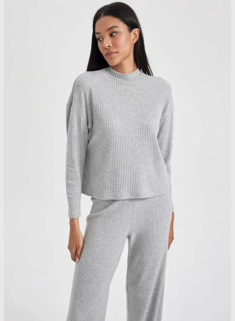 ديفاكتو Woman Crew Neck Long Sleeve Long Sleeve T-Shirt