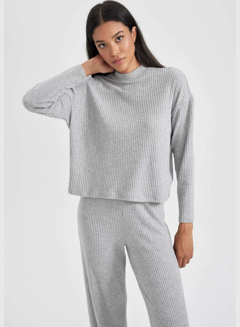 ديفاكتو Woman Crew Neck Long Sleeve Long Sleeve T-Shirt