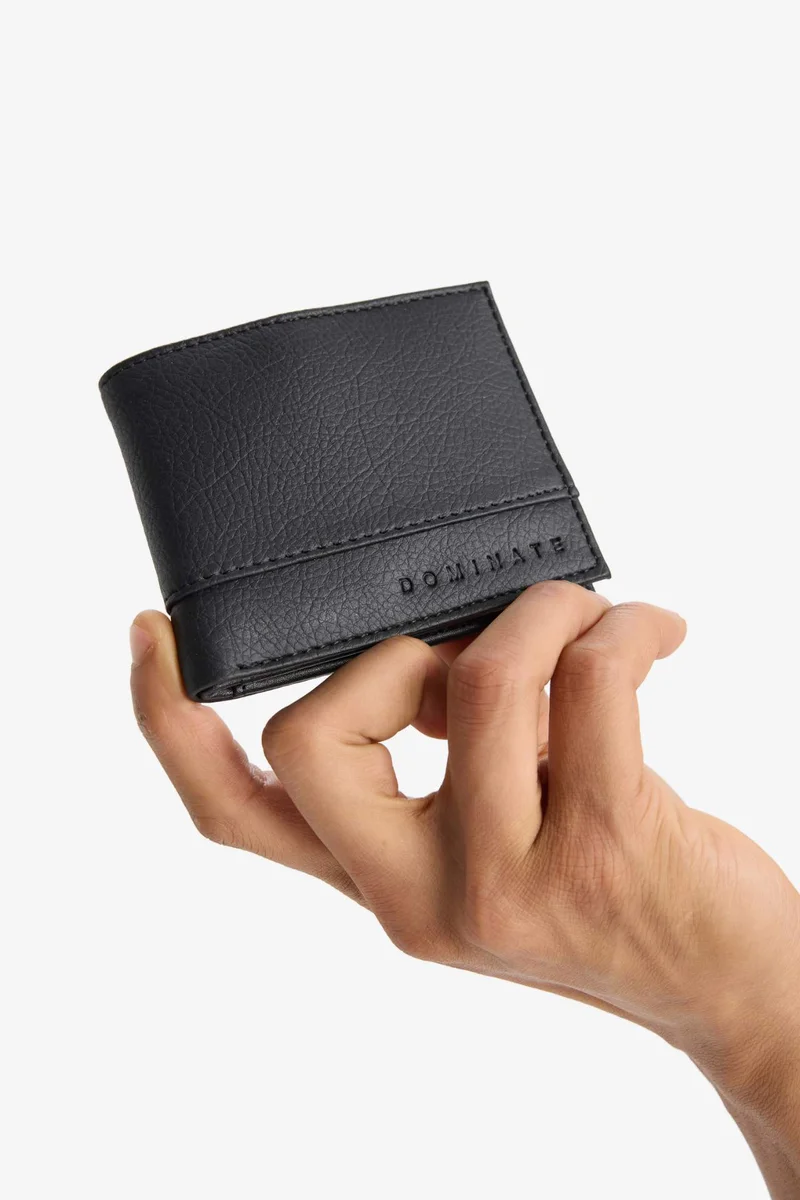 ديفاكتو Man Faux Leather Wallet