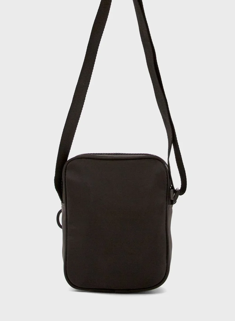 TOMMY HILFIGER Logo Mini Messenger Bag