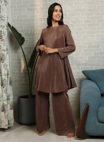 QISSA Women's Chocolate Brown Solid Pleated Kurta Set For Casual Wear | Round Neck | Long Regular Sleeves | 2 Piece Kurta Set Designed With Comfort Fit For Everyday Ethnic Wear