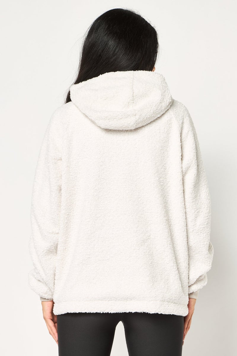 Nike Women Sportswear Fit Long Sleeve Outdoor Hoodie, Light Grey - Image 3