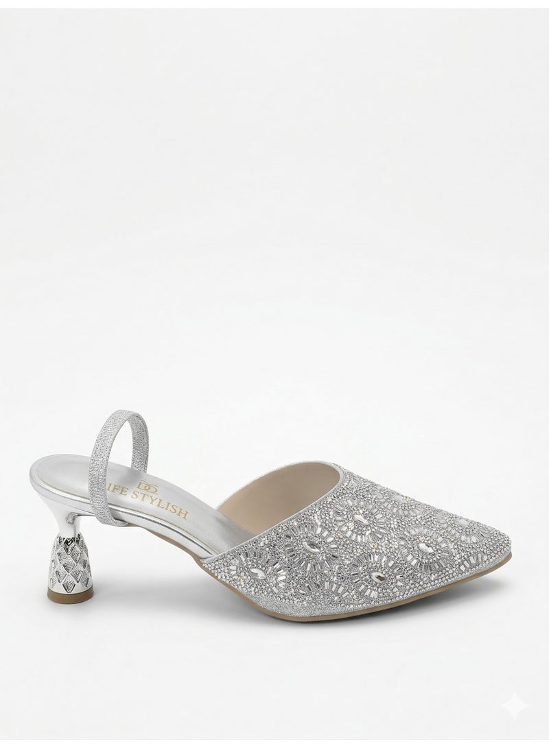 لايف ستيلاش  أحذية كعب مطرزة أنيقة F-620 - فضي - Image 2