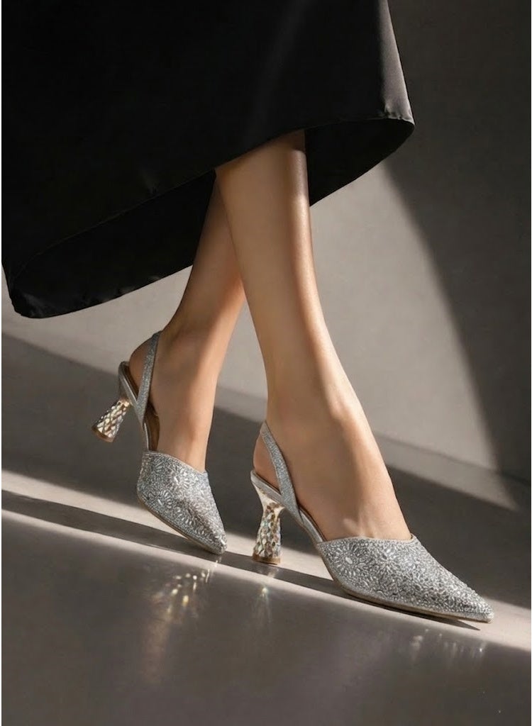 لايف ستيلاش  أحذية كعب مطرزة أنيقة F-620 - فضي - Image 3