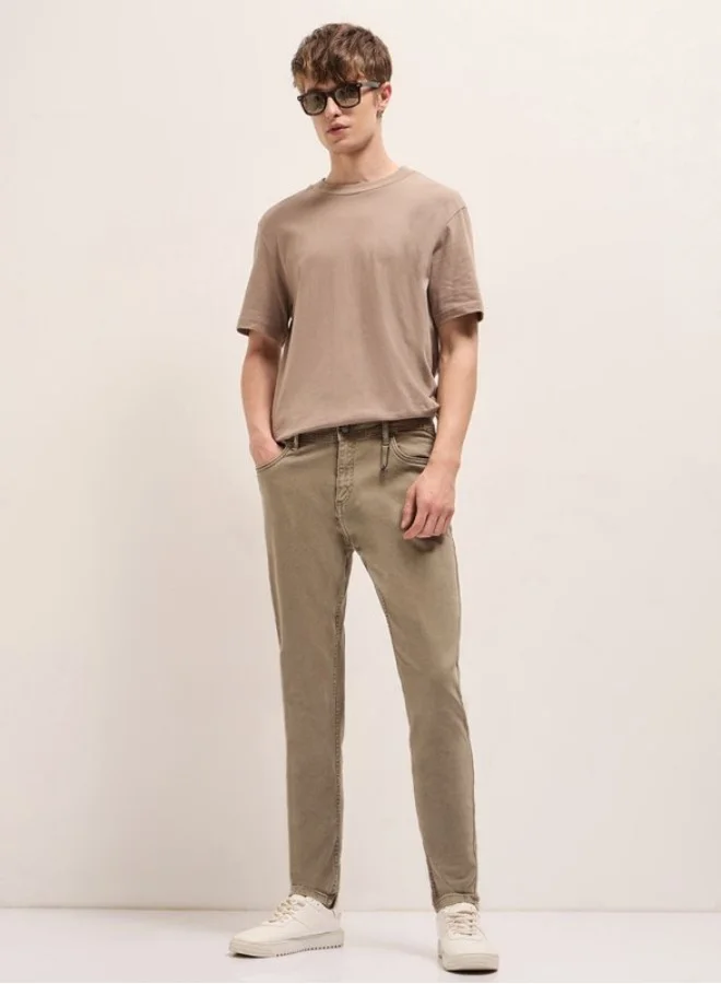 THE BEAR HOUSE Men's Stylish Khaki Jeans with Comfortable Stretch and Skinny Fit Classic Comfort With Modern Style, Perfect For Everyday Casual Looks And Effortless Streetwear Vibes