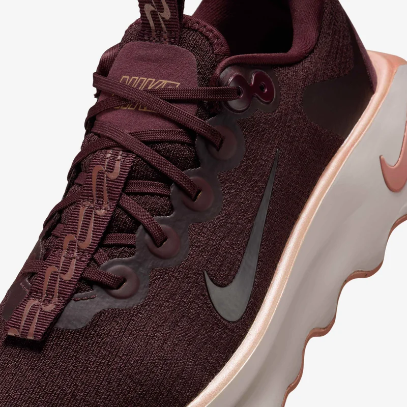 Nike Women's Motiva Walking Shoes