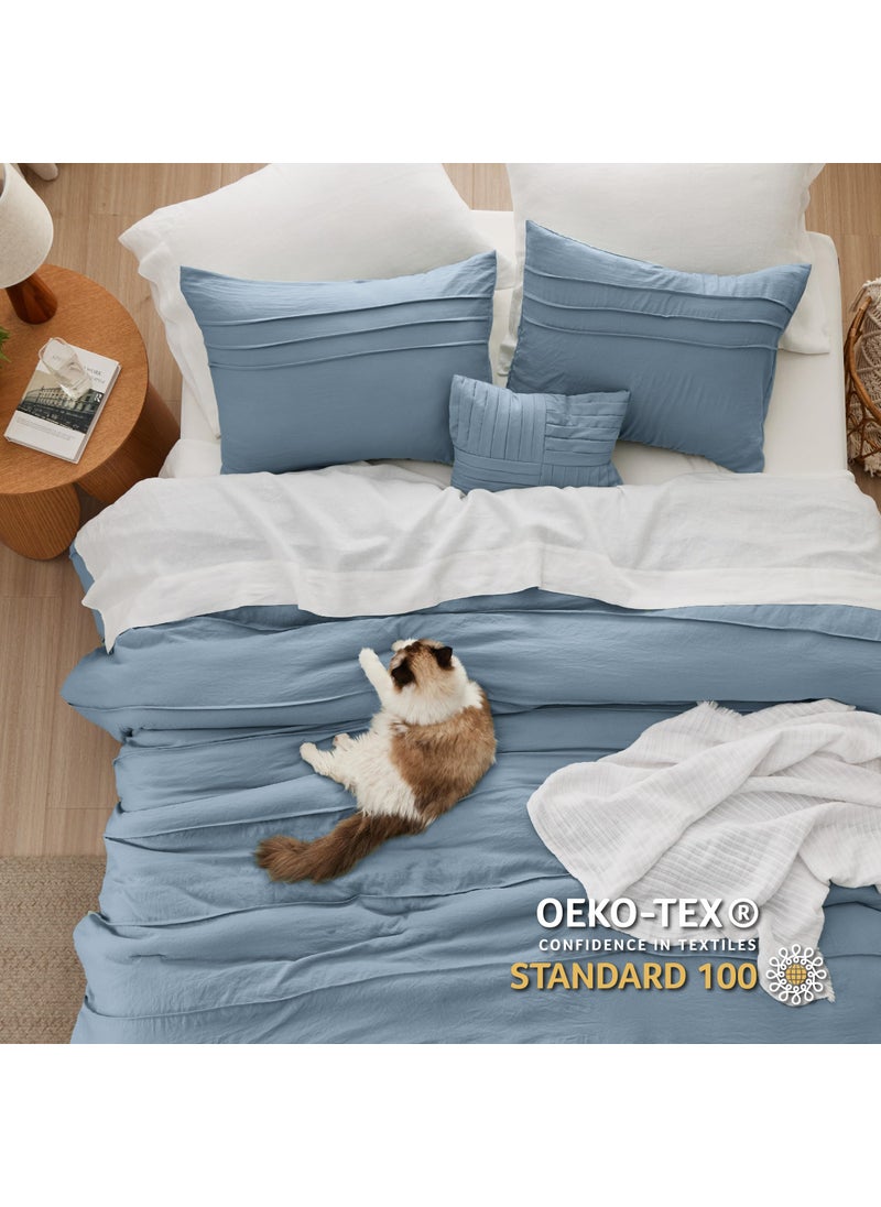 Bedsure Bedsure Light Blue Full Size Comforter Set - 4 Pieces Pinch Pleat Bed Set  Down Alternative Warm Bedding Sets for All Season  1 Comforter  2 Pillowcases  1 Decorative Pillow  - Image 4