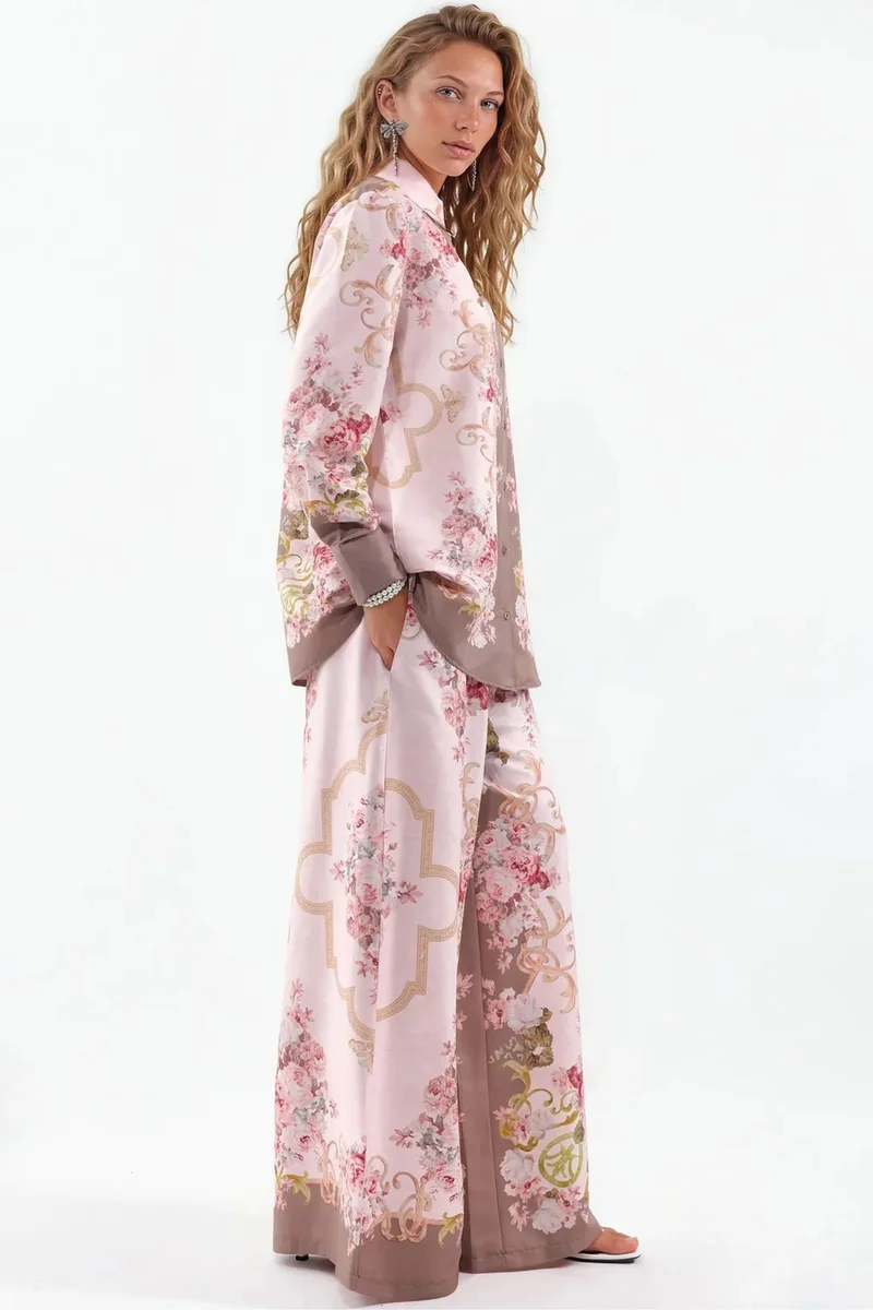 جينيفر Floral Satin Shirt And Wide-Leg Pants Set