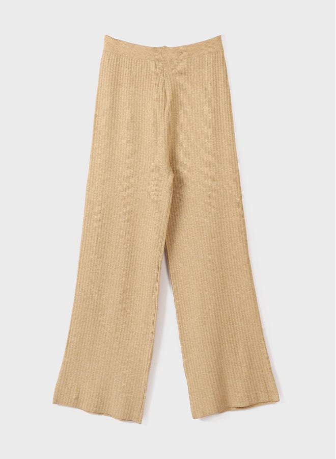 LC WAIKIKI Elastic Waist Regular Bell-Bottoms Maternity Tricot Trousers  - Image 4