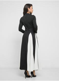 Khizana Monochrome Dress With Ruffle Sleeves  - Image 2