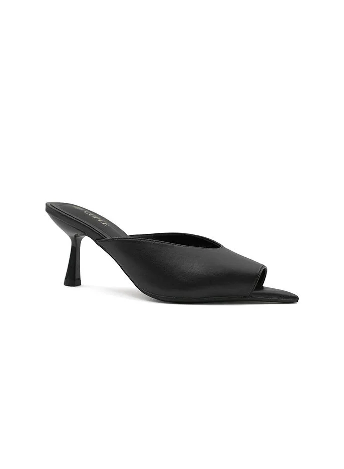 كابلي Heel Slipper – Soft Neutral Elegance