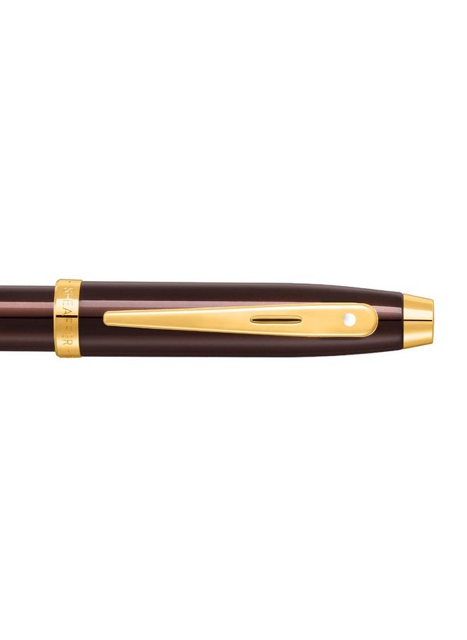 شيفر قلم حبر جاف Sheaffer Gift 100 9370 بلون بني القهوة اللامع مع حواف ذهبية من مادة PVD | قلم حبر جاف بلون بني القهوة | مجموعة هدايا أقلام فاخرة  - Image 4