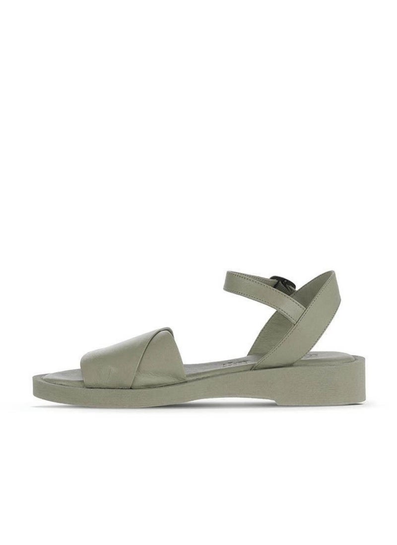 BUENO Women's Flat Sandals – Minimalist Open-Toe Design with Ankle Buckle Strap and Cushioned Insole for Everyday Comfort - Image 3