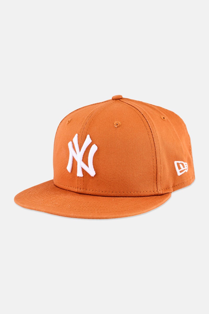 New Era x MLB Men New York Yankees Fitted Cap, Brown - Image 1