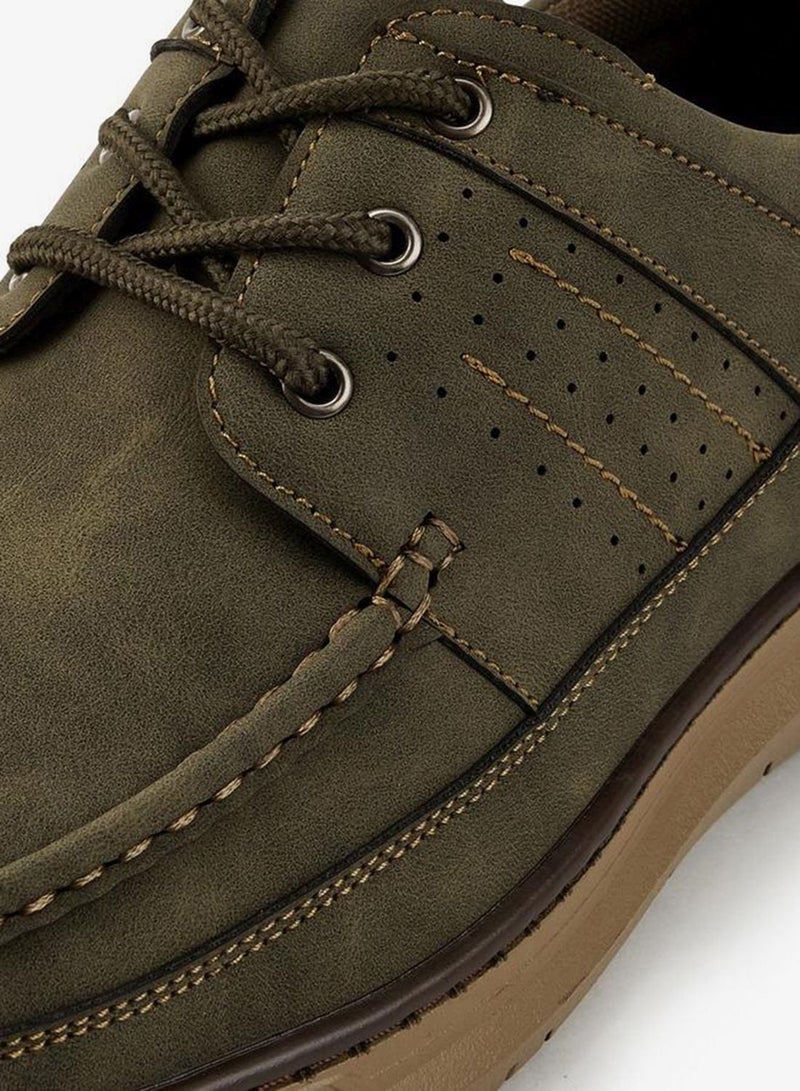 لو كونفورت أحذية رياضية رجالية مريحة برباط - Image 4