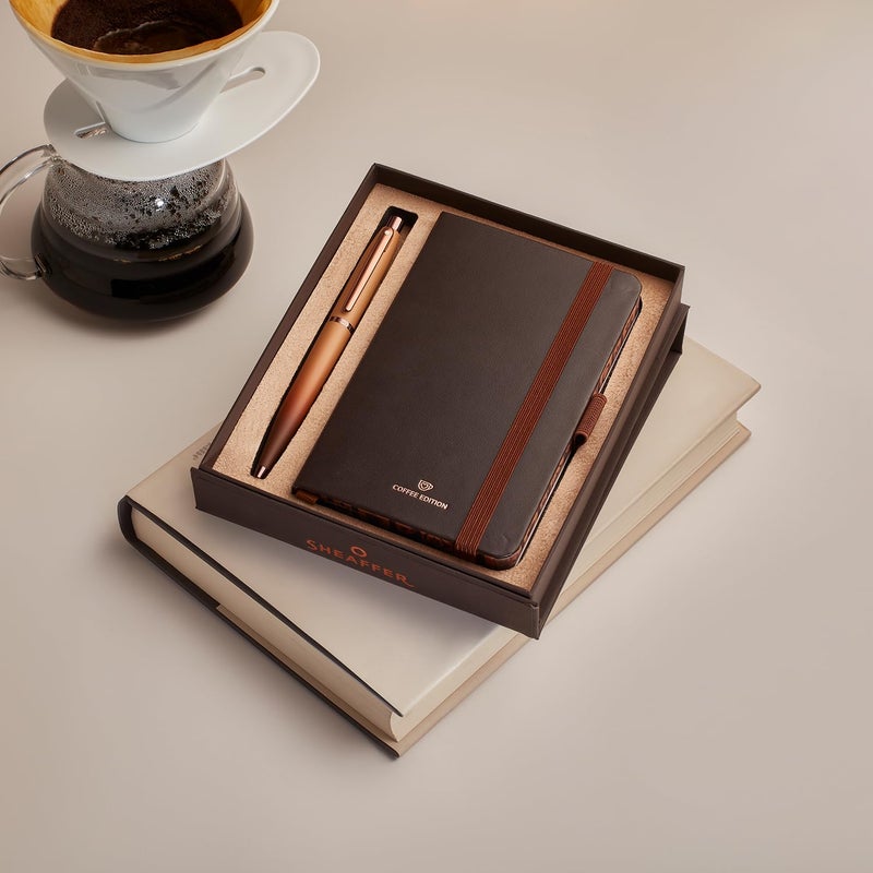 SHEAFFER مجموعة هدايا VFM 9428 إصدار القهوة قلم حبر جاف مع تفاصيل بني ملكي ودفتر صغير - بني مطفي - Image 2