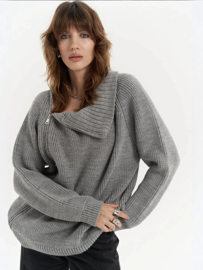 Others - invalid brand MAI STUDIOS Saphira Zipper Detailed Knit Sweater