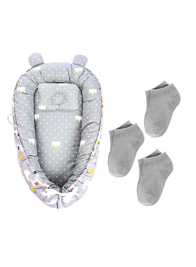 STAR BABiES Star Babies Lounger Sleeping Bed With Get Kids Socks 3 Pair - Grey  - Image 1