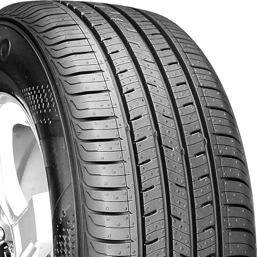 Kumho Solus TA31 All-Season Tire - 235/55R16 98V - Image 2