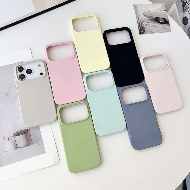 غطاء هاتف سيليكون سائل متوافق مع iPhone 14 Plus، رمادي داكن، ناعم، ملمس بارد، غطاء حماية مريح - Image 4