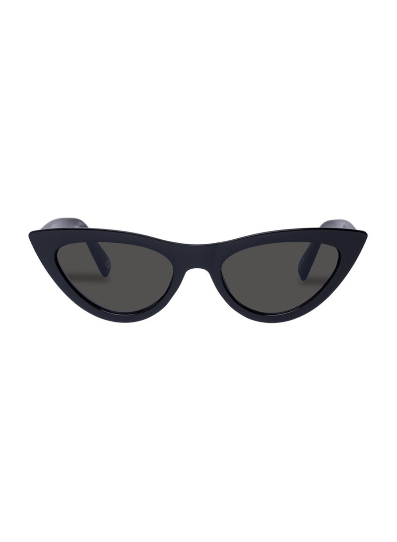 AIRE DUALISM Cat Eye Sunglasses for Women – Bold Black Frame, Vintage Retro Design, UV Protection, Lightweight Fashion Shades for Casual & Party Wear  - Image 5