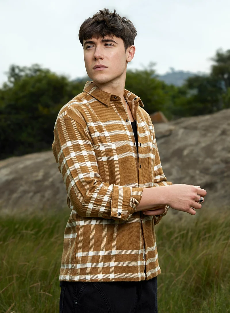 Campus Sutra Men's Ash Brown Checkered Utility Overshirt