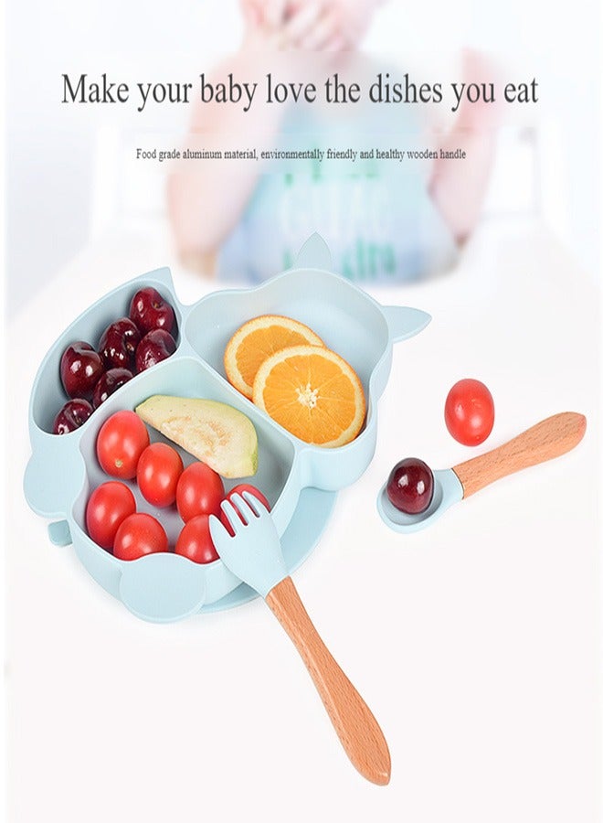This 8-piece children's silicone tableware set is the perfect solution for safe and efficient baby feeding. Made from high-quality, food-grade silicone, this set is BPA-free, ensuring your child's safety during meals. The set includes a squirrel-shaped silicone plate, bowl, bib, straw cup, silicone spoon and fork, and wooden handle spoon and fork, providing everything your child needs for a complete meal. The cute design and light blue color attract children's attention and make mealtime enjoyable. Easy to clean and dishwasher safe, this set is ideal for both home and travel, promoting independent eating habits in children. - Image 3